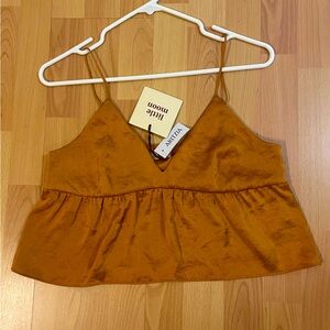 NWT✨Aritzia Gold Satin Cami ✨
